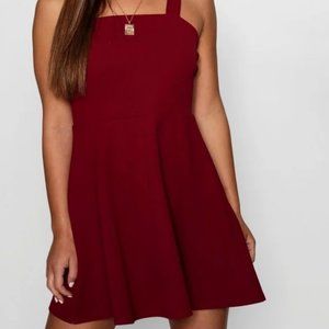 *NWT* boohoo square neck skater dress